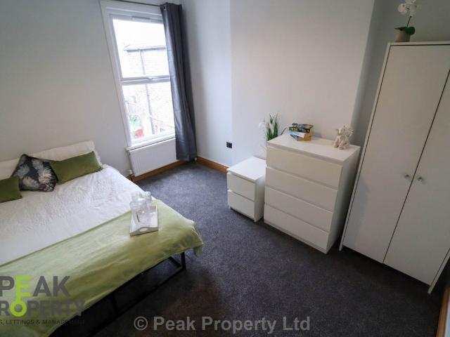 House for rent in Southend City Centre Neighbourhood, Southend-on-Sea