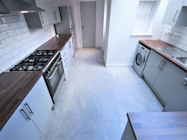 Room for rent in West Midlands