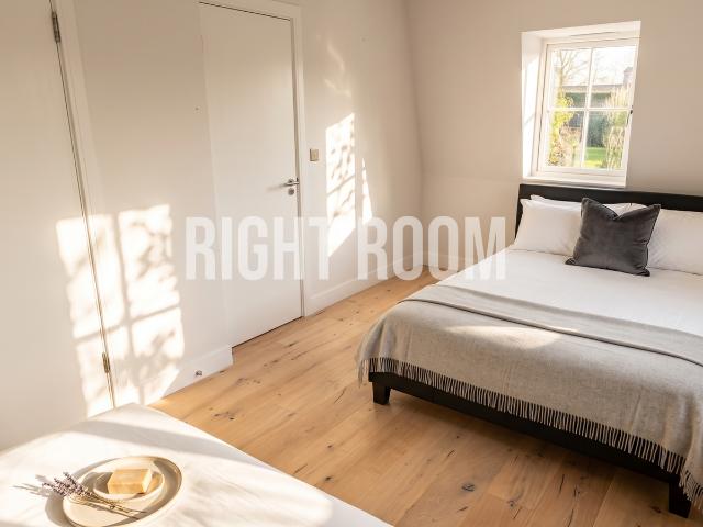 Room for rent in College Park, Greater London