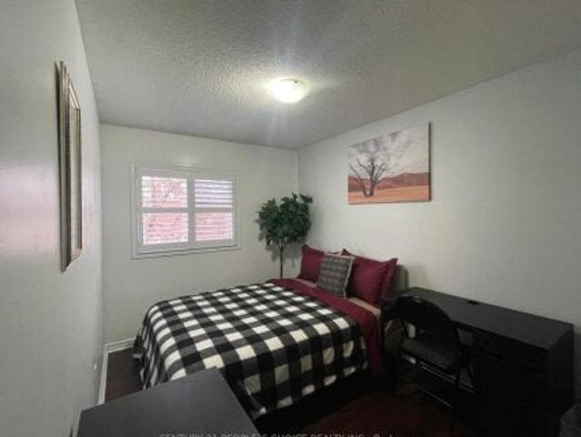 House for rent in Georgina, Ontario