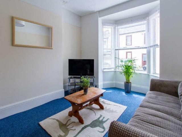 Room for rent in Golden Valley, Gloucestershire
