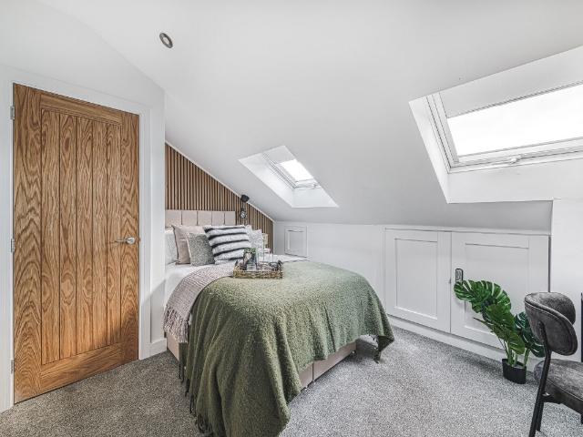Room for rent in Caldermill, East Midlands