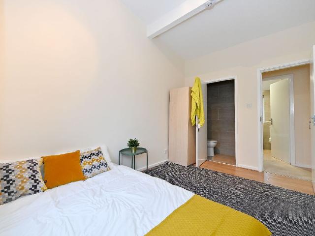 Room for rent in Barnsbury, Greater London