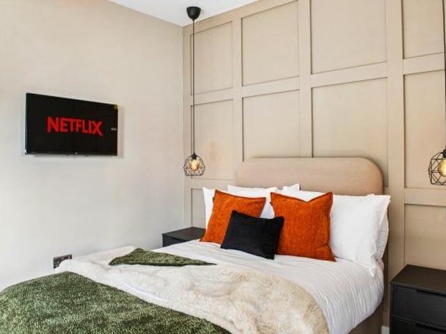Studio for rent in Caldermill, East Midlands