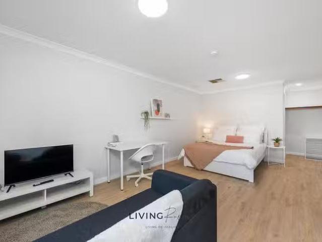 House for rent in High Wycombe, Western Australia