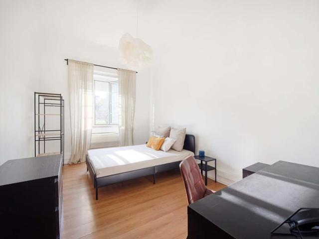 Quarto alugar em Avenidas Novas, Lisboa
