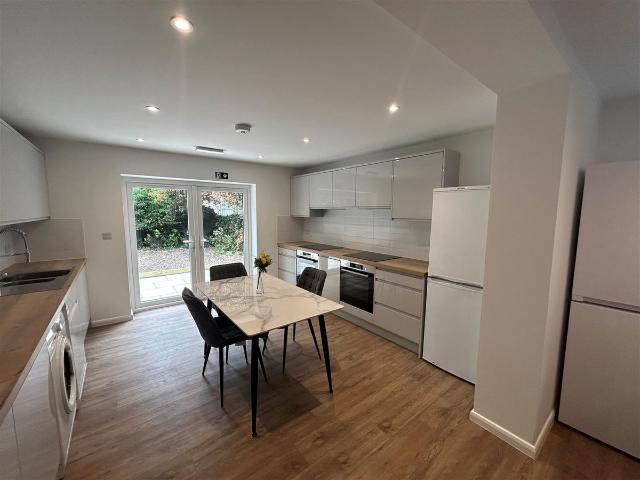 Room for rent in Chesterton, Arbury