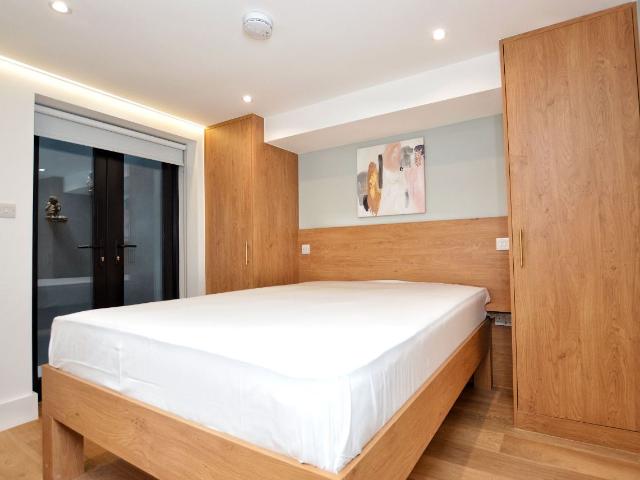 Studio for rent in London Borough of Islington, Greater London