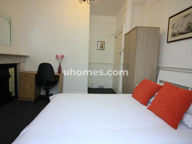 Room for rent in Brunswick