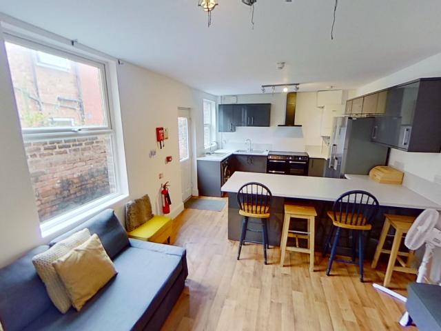 Room for rent in Northgate Village, Two Mills