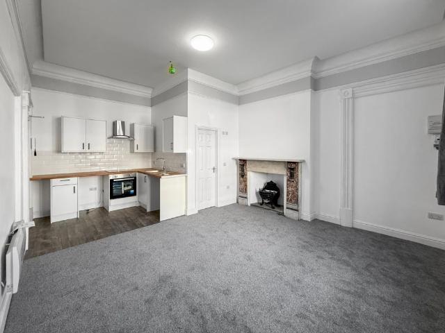 Studio for rent in Falcon Lodge, Wales