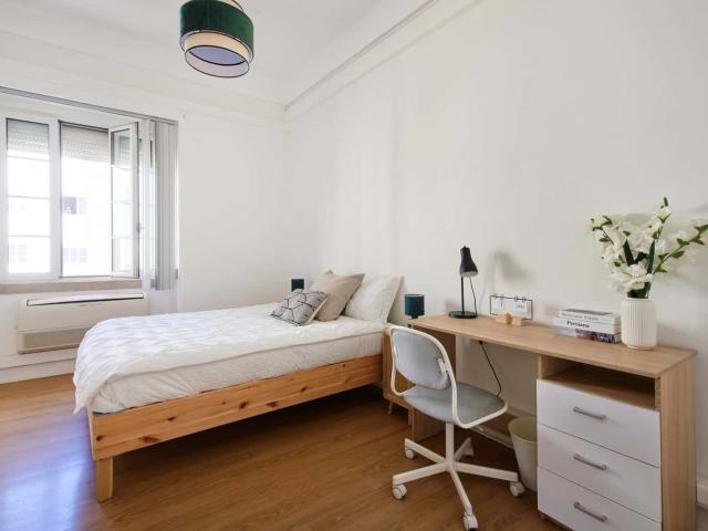 Quarto alugar em Avenidas Novas, Lisboa