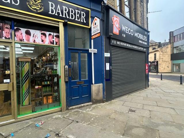 Studio for rent in Eastborough, Dewsbury