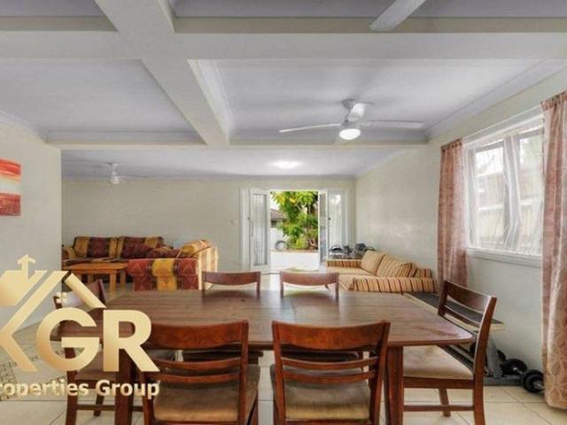 Apartment for rent in Toombul, Queensland