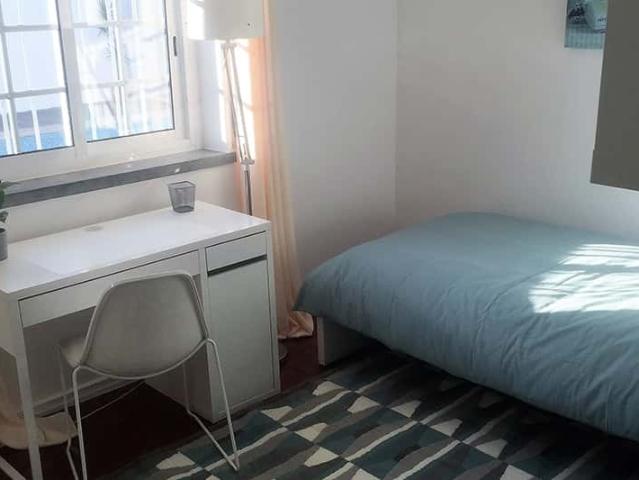 Quarto alugar em Madorna, Cascais