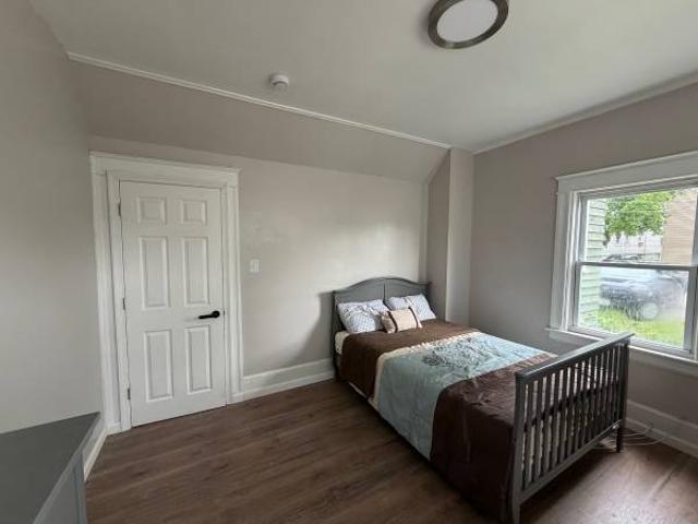 Room for rent in San Bernardino, California