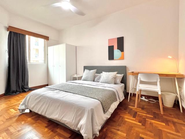 Room for rent
