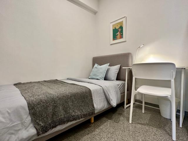 Room for rent