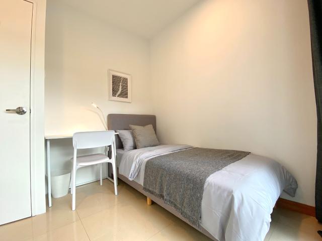 Room for rent