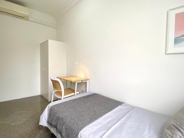 Room for rent in 05 South West