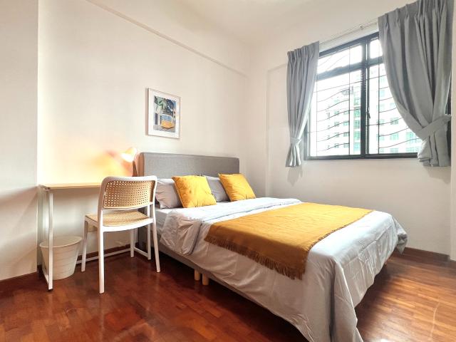 Room for rent in Boon Lay, 05 South West