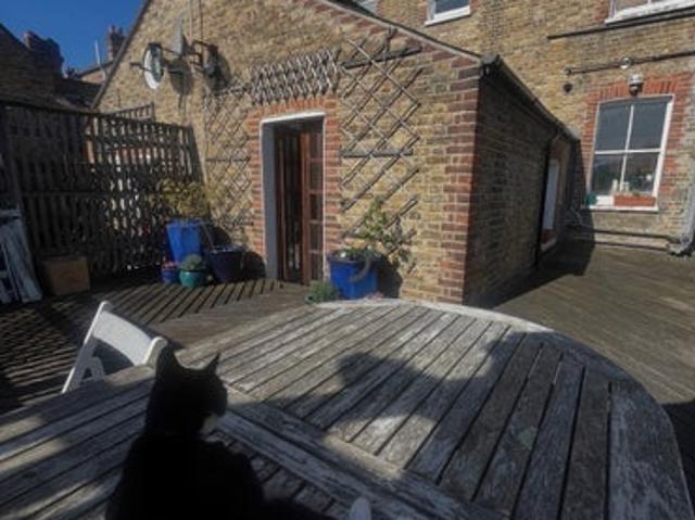 Room for rent in Clapham, Greater London