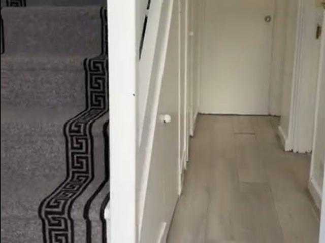 Room for rent in Mill Hill, Greater London