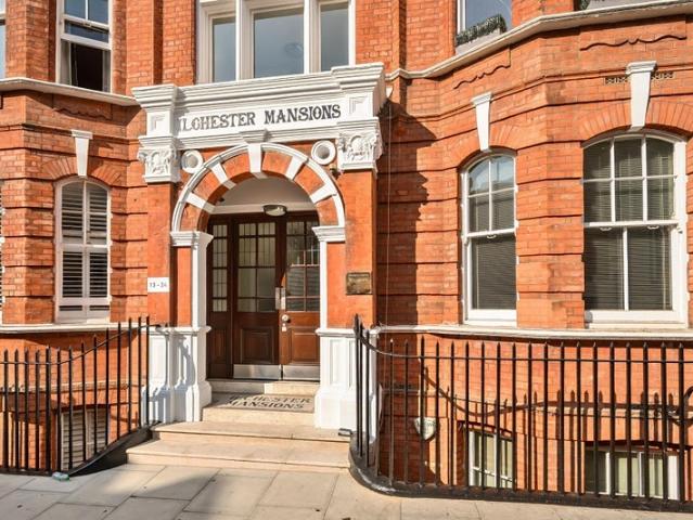 Room for rent in Kensington, Greater London