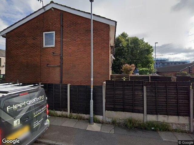 Room for rent in Burnedge, Greater Manchester