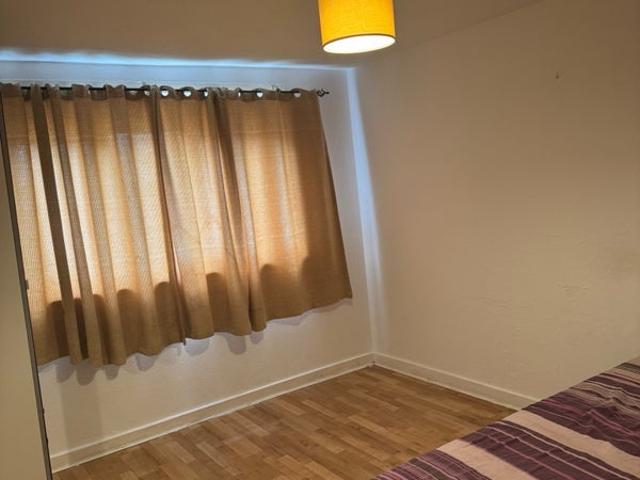 Room for rent in Clermiston, Scotland