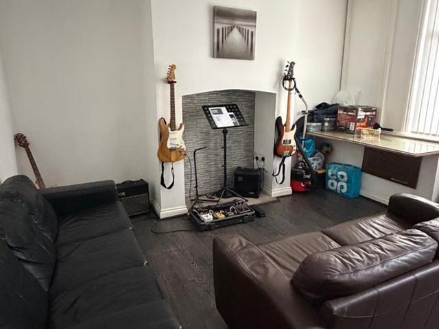 Room for rent in Trub, Burnedge