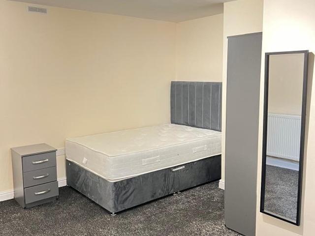 Room for rent in Allerton, West Yorkshire