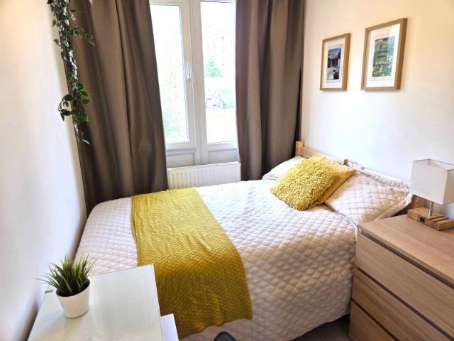 Room for rent in Roehampton, Greater London