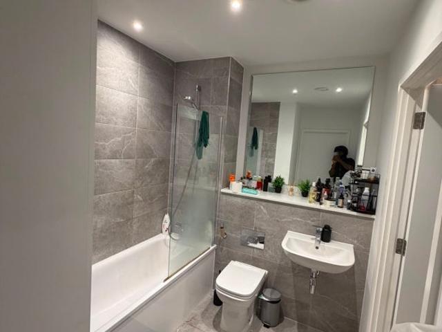 Room for rent in Salford Quays, Salford