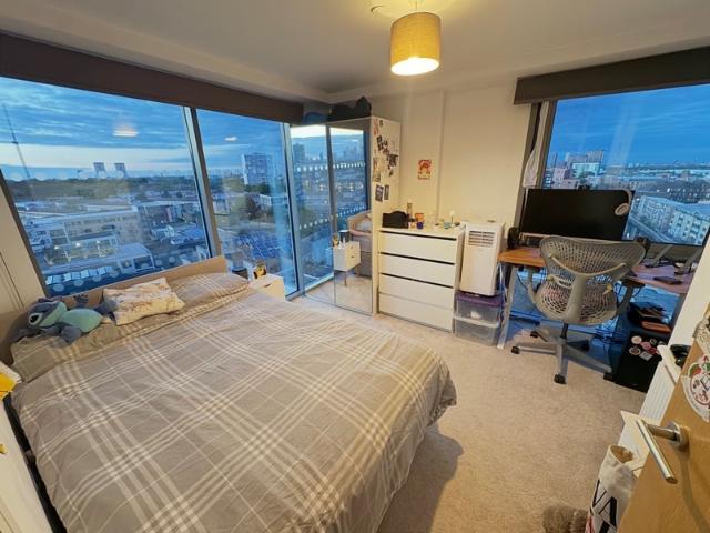 Room for rent in Bromley-by-Bow, Poplar Grove