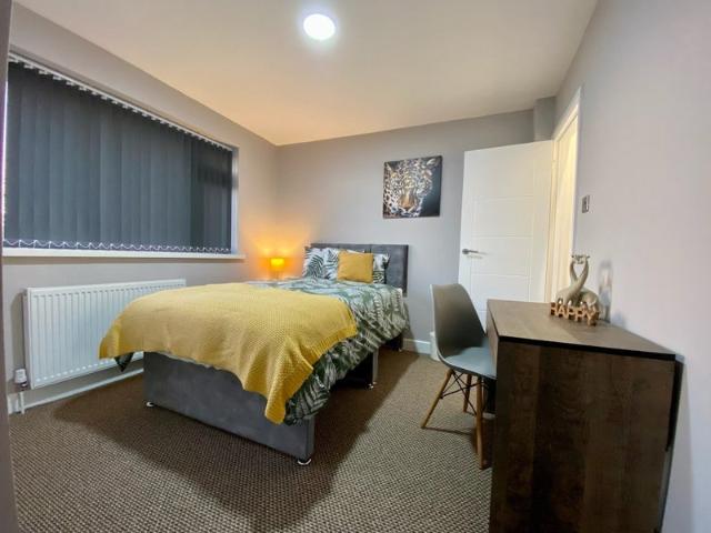 Room for rent in Coleshill, West Midlands