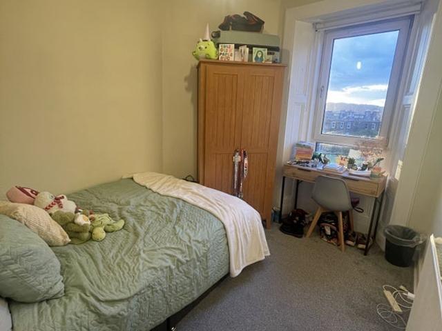 Room for rent in Ardmillan, City of Edinburgh