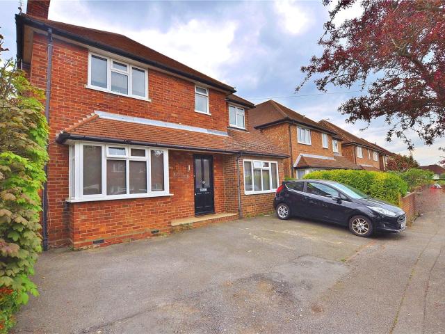Room for rent in Stoughton, Guildford