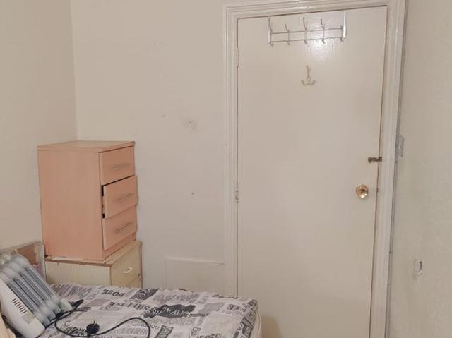 Room for rent in Upper Parkstone, Poole