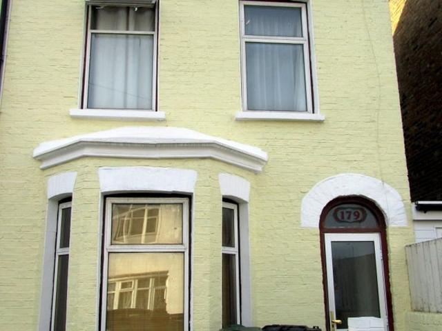 Room for rent in Leytonstone, Greater London