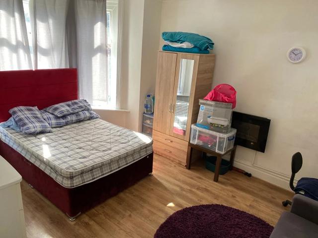 Room for rent in Hill, City Of Southampton