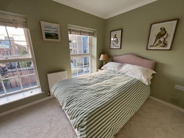 Room for rent in Sands End, Greater London