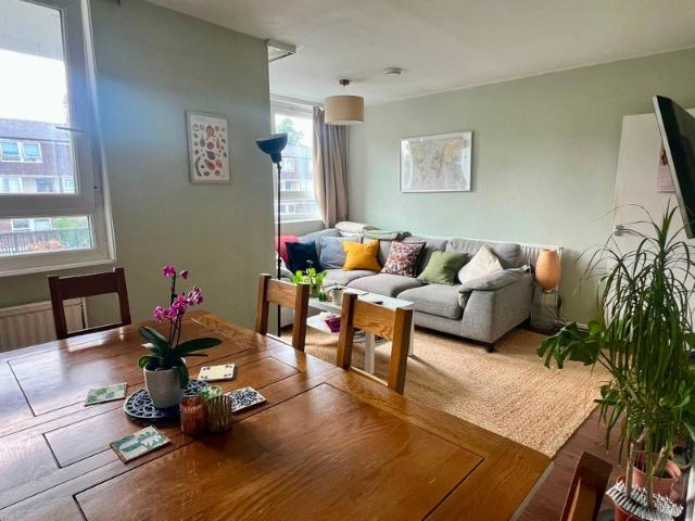 Room for rent in South Hackney, Greater London