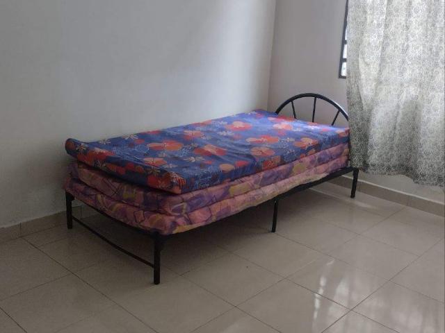 Room for rent in Tanjong Sepat, Selangor