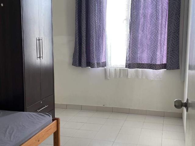 Room for rent in Malaka