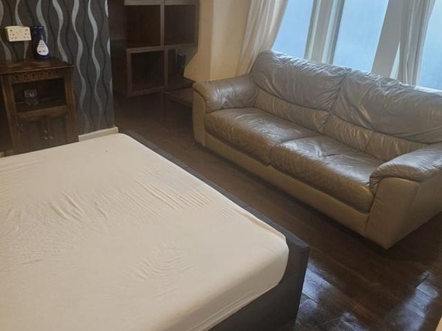 Room for rent in Easton, Feckenham