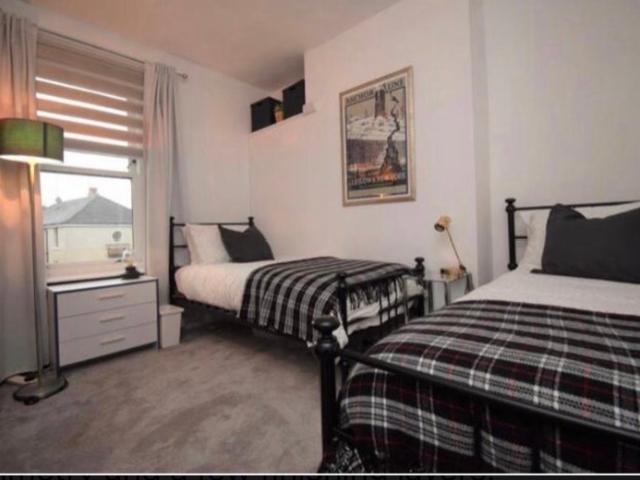 Room for rent in Craigton, Glasgow