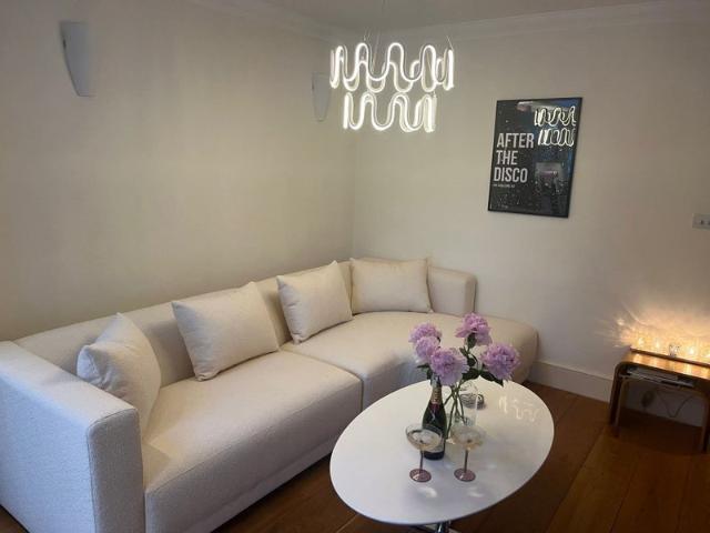 Room for rent in Mortlake, Greater London