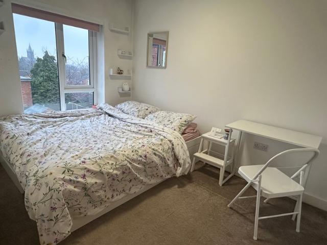 Room for rent in Armley, West Yorkshire