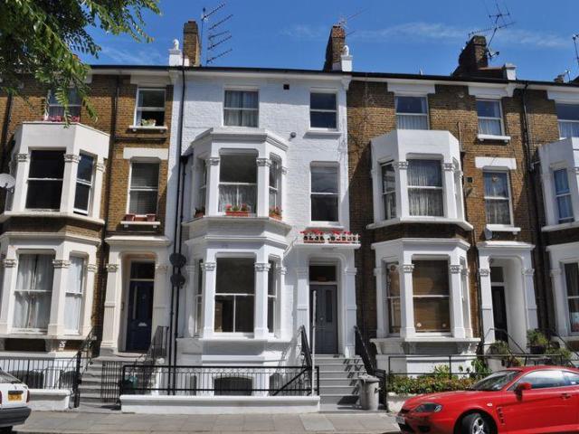 Room for rent in Brook Green, Greater London